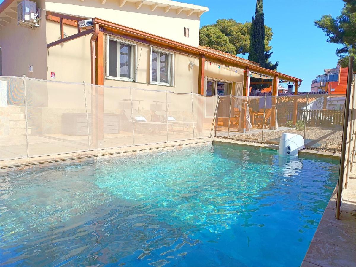 Feriehus House With Pool Near Park Guell *